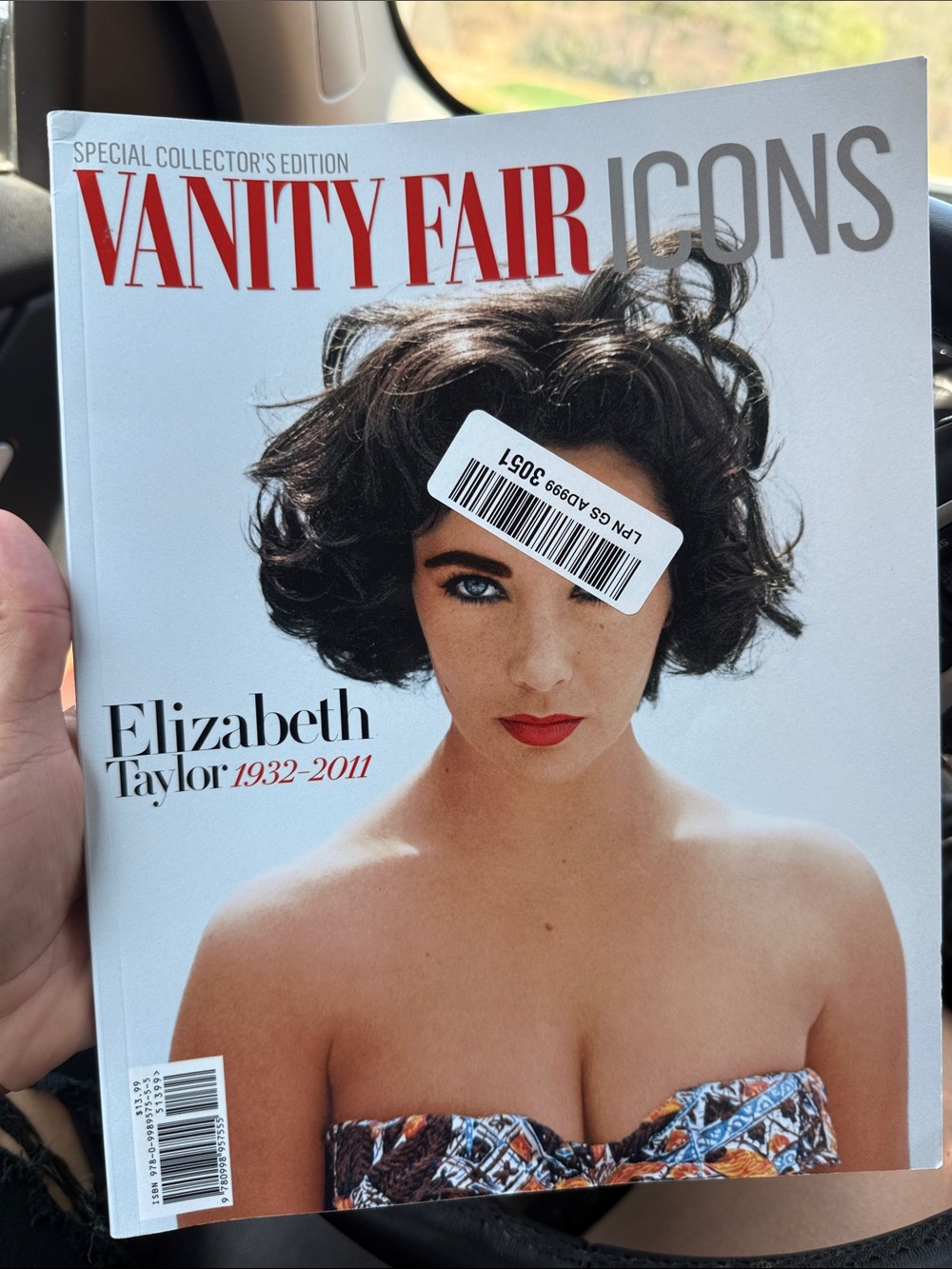 Vanity Fair Icons: Elizabeth Taylor Cover with Red Masthead